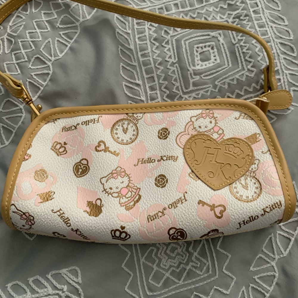 Hello Kitty Purse